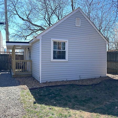E3 Centrally Located In Carytown Fully Fenced リッチモンド エクステリア 写真