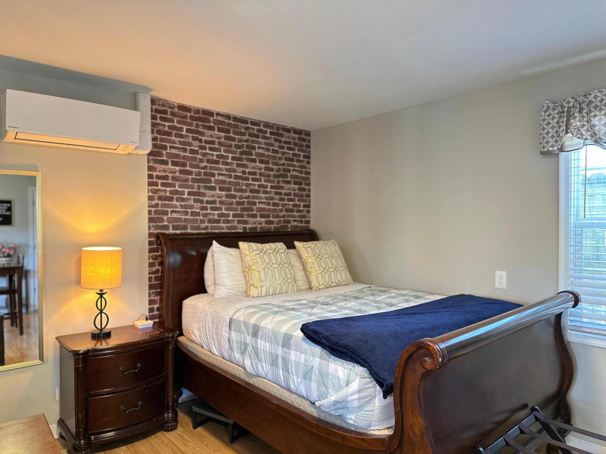 E3 Centrally Located In Carytown Fully Fenced リッチモンド エクステリア 写真