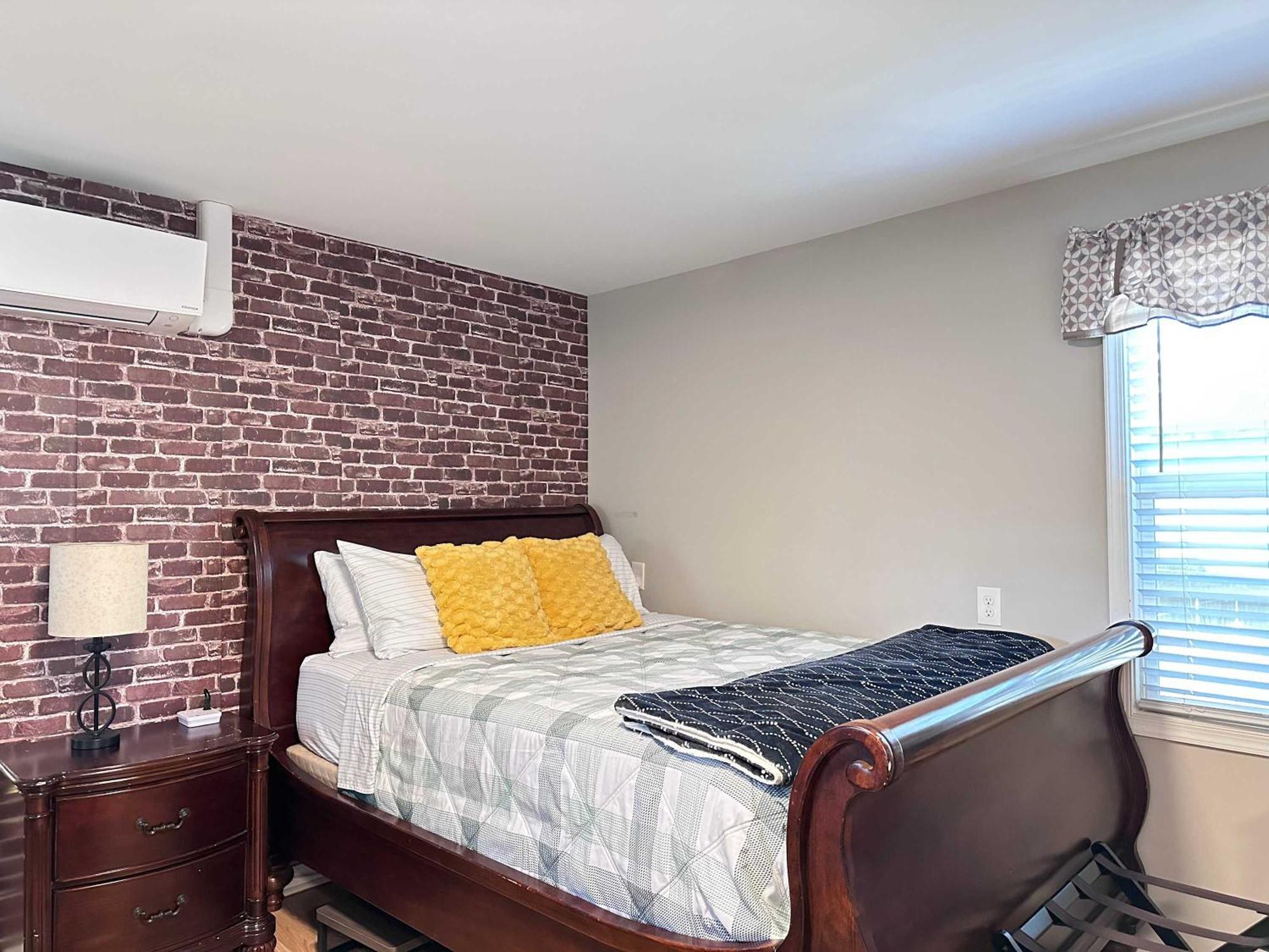 E3 Centrally Located In Carytown Fully Fenced リッチモンド エクステリア 写真